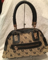 dooney librarylovelylady fake w rwb tag added 2.jpeg