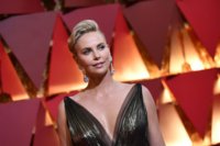 Charlize+Theron+89th+Annual+Academy+Awards+W98dfuk-Aeol.jpg