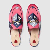 prinpink1       432773_9AB10_5460_003_097_0000_Light-Princetown-GG-Wallpaper-slipper.jpg