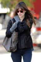 rachel-bilson-fendi-bag.jpg