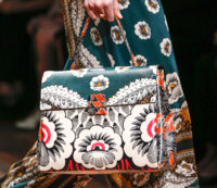 Valentino-Spring-2015-Handbags-24.jpg