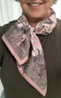 Pierres d'Orient et d'Occident tied.jpg