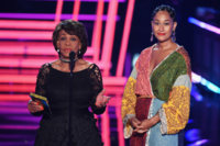 Tracee+Ellis+Ross+2017+MTV+Movie+TV+Awards+5s23KMb--osx.jpg
