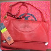 tory_burch_kipp_fold_over_messenger_bag_1489976702_4d823fbf.jpg