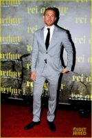 charlie-hunnam-reveals-how-filming-king-arthur-destroyed-his-body-01.jpg