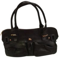 burberry-baguette-black-21386083-0-3.jpg