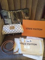 bag 1.jpg