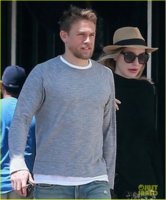 charlie-hunnam-and-girlfriend-morgana-mcnelis-couple-up-for-redondo-beach-lunch-date-04.jpg