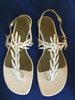 Hermes Paris Sale - White Sandals.jpg