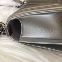 chanel-chevron-leather-cross-body-bag-silver-20380262-7-5.jpg