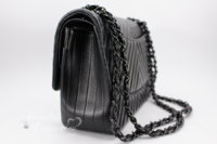 chanel-so-black-chevron-jumbo-106.jpg