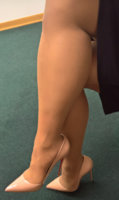 Christian Louboutin Nude Patent So Kate 120 Pumps Purse Forum 02.jpg