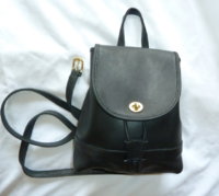 backpackfront.JPG