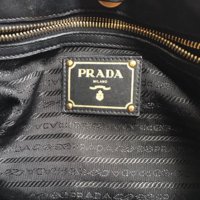 prada7.jpg