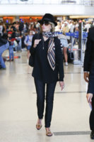 Jane+Fonda+is+seen+at+LAX+5QA4m_3zhlMx.jpg Jane+Fonda+is+seen+at+LAX+5QA4m_3zhlMx.jpg