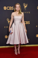 69th+Annual+Primetime+Emmy+Awards+Arrivals+J3uwuz7b_BOx.jpg