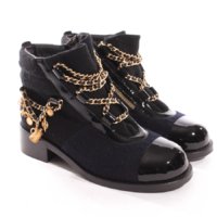 B9-H58010-Chanel-Stiefel-d1.jpg