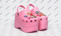 balenciaga-crocs-1-1800x1079.jpg