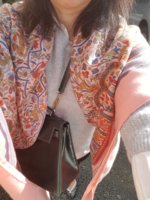 kvertfonceshawl.jpg