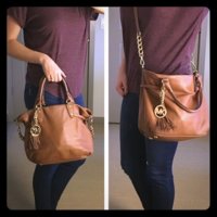cc3960e075dbc94af322e046325b35e5--fashion-handbags-womens-handbags.jpg