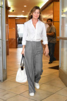 Ellen+Pompeo+out+and+about+xx-VwwrAfePx.jpg Ellen+Pompeo+out+and+about+xx-VwwrAfePx.jpg
