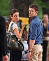 Pictures-Justin-Timberlake-Mila-Kunis-Filming-Friends-Benefits-NYC.jpg