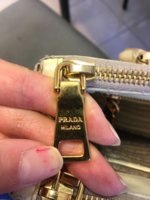 prada2.jpg
