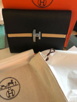 Hermes Cinetic Clutch.jpg