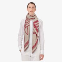 robe-du-soir-shawl-140--243174S 09-worn-2-50-0-2048-2048-q40.jpg