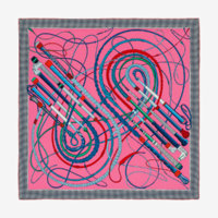 fouets-et-badines-shawl-140--243116S 02-front-1-300-0-1680-1680.jpg