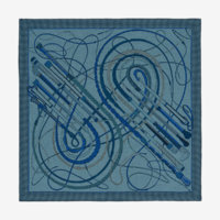 fouets-et-badines-shawl-140--243116S 06-front-1-300-0-1680-1680.jpg