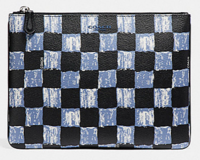 Pouch.png