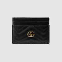 443127_DRW1T_1000_001_080_0000_Light-GG-Marmont-card-case.jpg