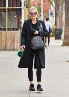 Ashlee+Simpson+out+and+about+2JtnI8gFXGMx.jpg Ashlee+Simpson+out+and+about+2JtnI8gFXGMx.jpg