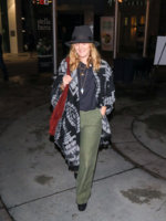 Drew+Barrymore+David+Hutchinson+outside+ArcLight+f08m-zNAMoCx.jpg