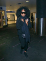 Diana+Ross+at+LAX+9mGJ4QKR8lxx.jpg