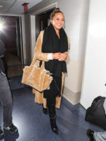 Chrissy+Teigen+at+LAX+3RcwdweXqRhx.jpg