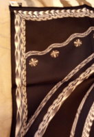 robe2.jpg