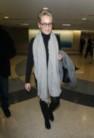 Sharon+Stone+at+LAX+tzvYnhL_qDAx.jpg Sharon+Stone+at+LAX+tzvYnhL_qDAx.jpg