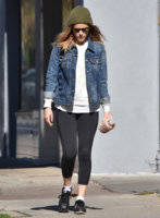 Kate+Mara+out+and+about+j1mc3KdNZpyx.jpg Kate+Mara+out+and+about+j1mc3KdNZpyx.jpg