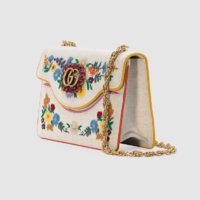 499617_9KB1X_9068_002_064_0012_Light-Embroidered-small-shoulder-bag.jpg