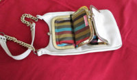 White Double Kisslock Swing bag.jpg White Double Kisslock Swing bag.jpg