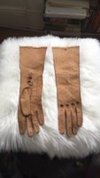LV Gloves .JPG