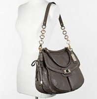 Coach-Flagship-Buffalo-Leather-Dowel-Flap---Ash-17781_1255_3.jpg