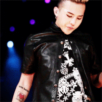 tumblr_mdba4ozMed1rtagb6o4_250.gif