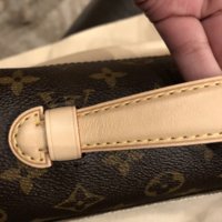 Are these considered as defects? - Pochette Metis