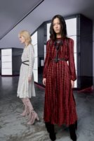 22-longchamp-fall-2018-rtw.jpg
