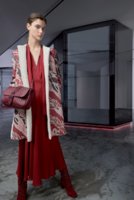 25-longchamp-fall-2018-rtw.jpg