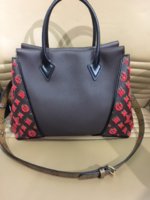 W tote brown with strap  06032018.jpg