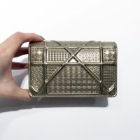 dior2.jpg